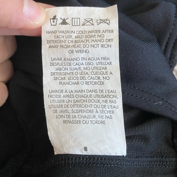 TYR Women’s Standard Durafast Elite Maxfit Racerback Swimsuit, Size 34 CL001UF - Picture 5 of 6